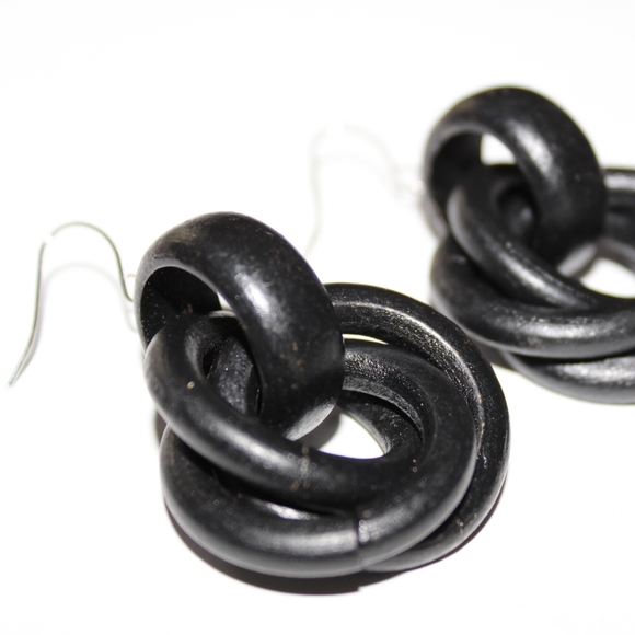 *2 for $15* Black Wood Spirals Hoop Earrings - Picture 2 of 4